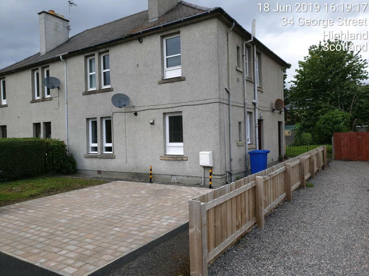 2 Bed Ground Floor Apartment Close To Town Centre Inverness Exterior foto